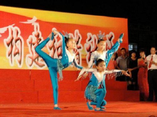 �����ǵľ����ݳ�