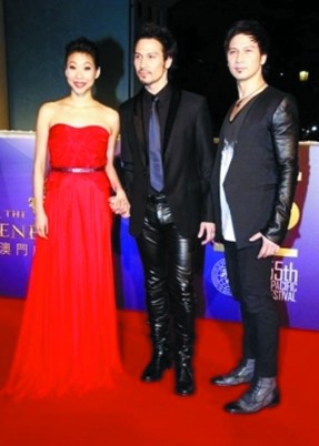 台中市长千金嫁澳门破产男星 夫妻俩是电影情缘